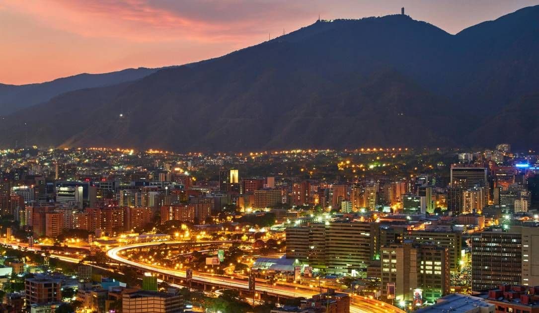 Malware "tẩy rửa" bí ẩn tấn công ngành điện Venezuela