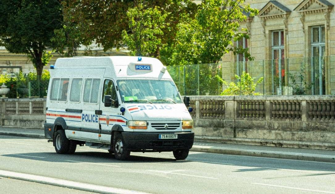 Pháp bắt hacker gây ra hàng chục vụ vi phạm dữ liệu